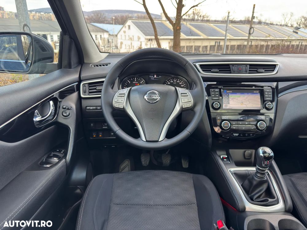 Nissan Qashqai 1.5 DCI TEKNA - 6