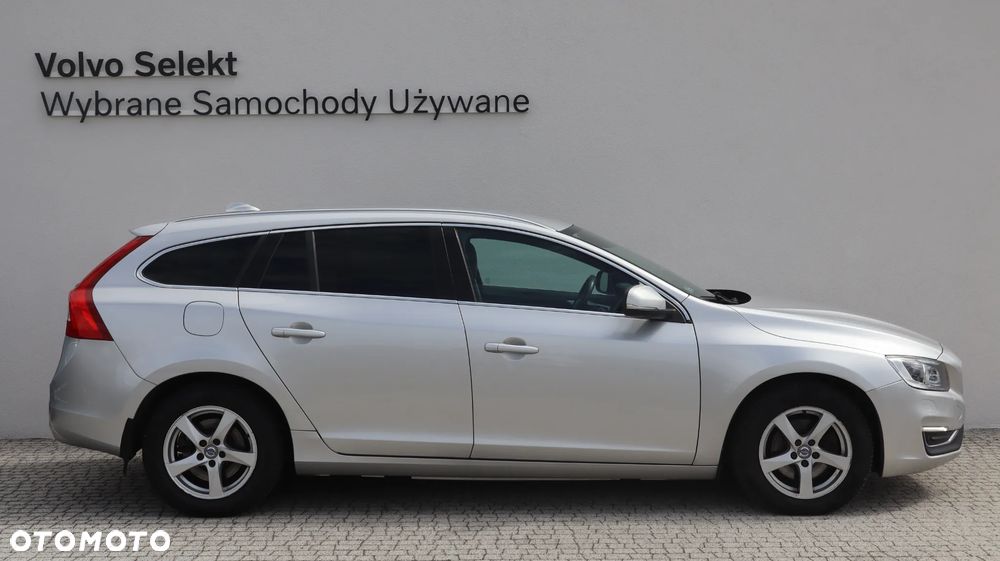Volvo V60 D3 Drive-E Summum - 7