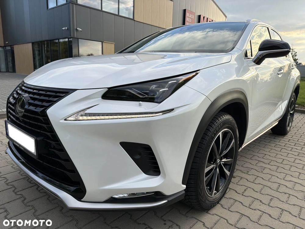 Lexus NX 300 F Impression AWD - 10