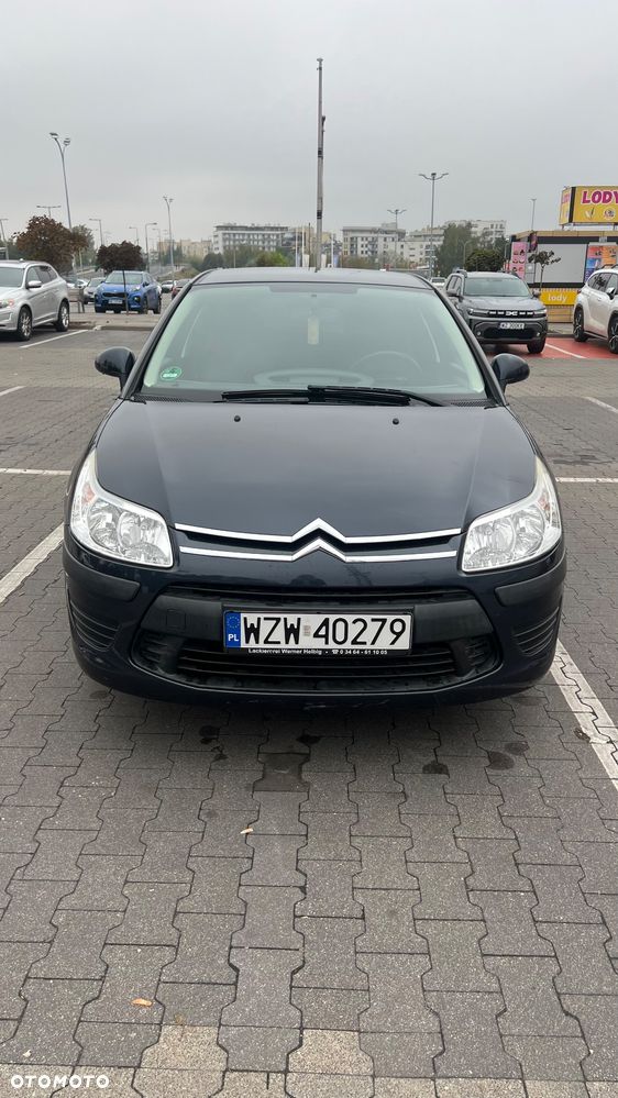 Citroën C4 1.4 16V Equilibre - 18