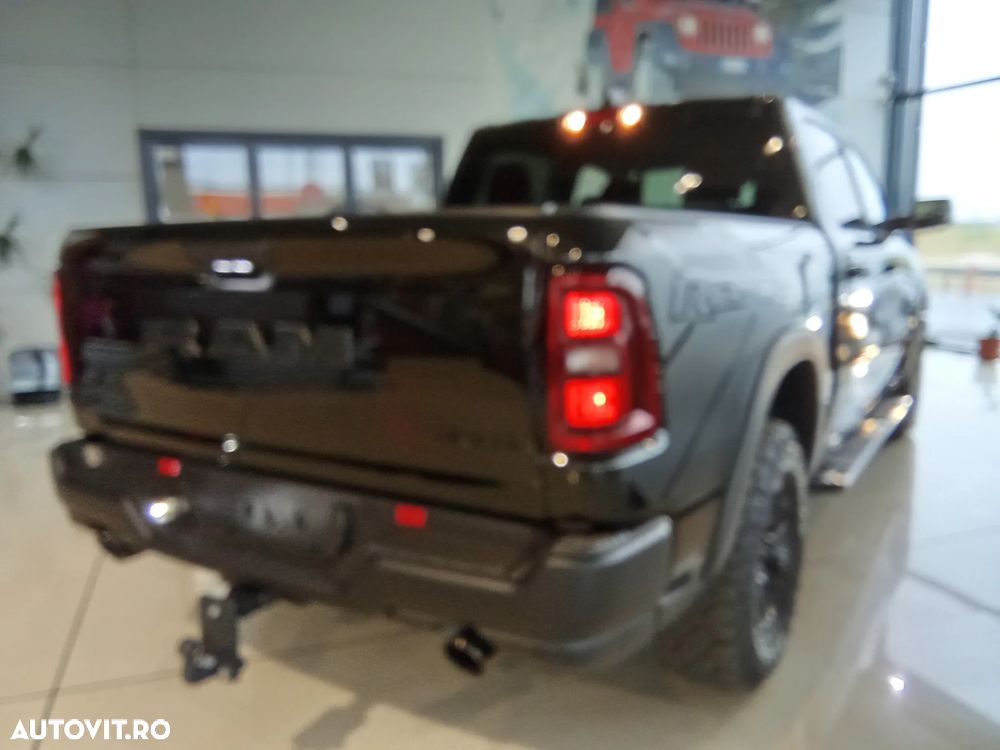 Dodge RAM - 9