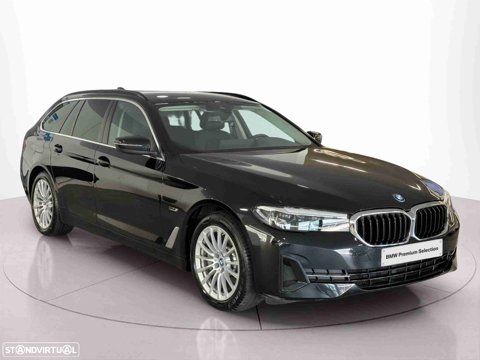 BMW 530 e Pack Desportivo M - 3