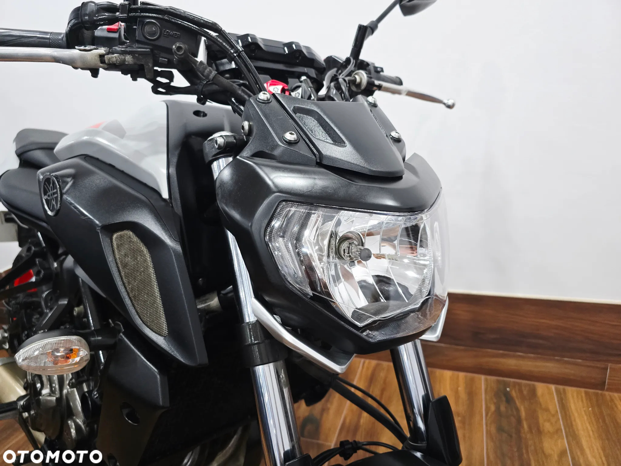 Yamaha MT - 17