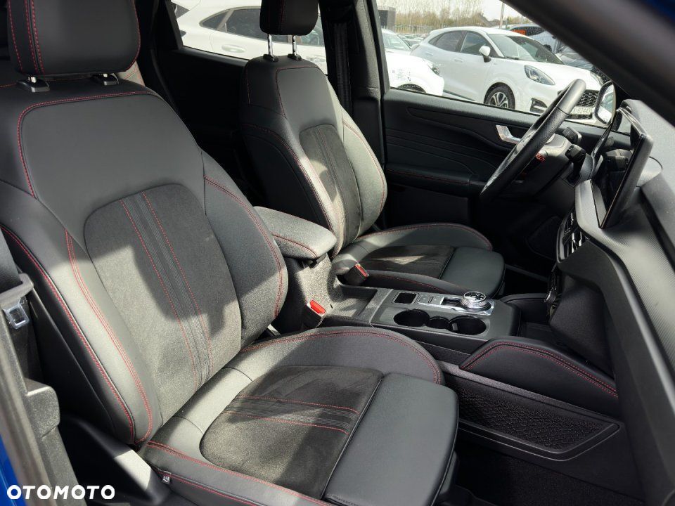 Ford Kuga - 23