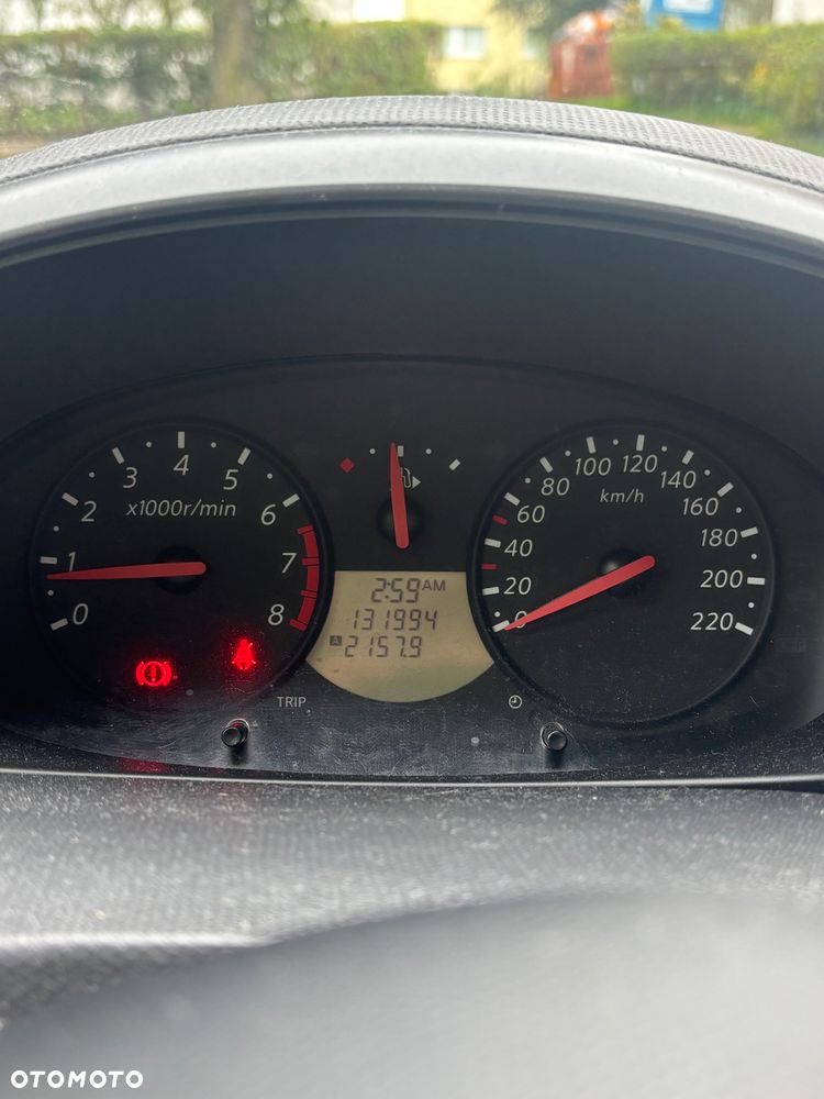 Nissan Micra - 6