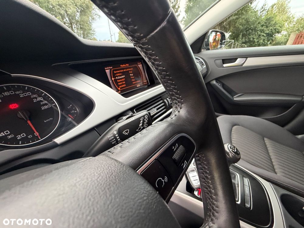 Audi A4 Avant 2.0 TDI - 16
