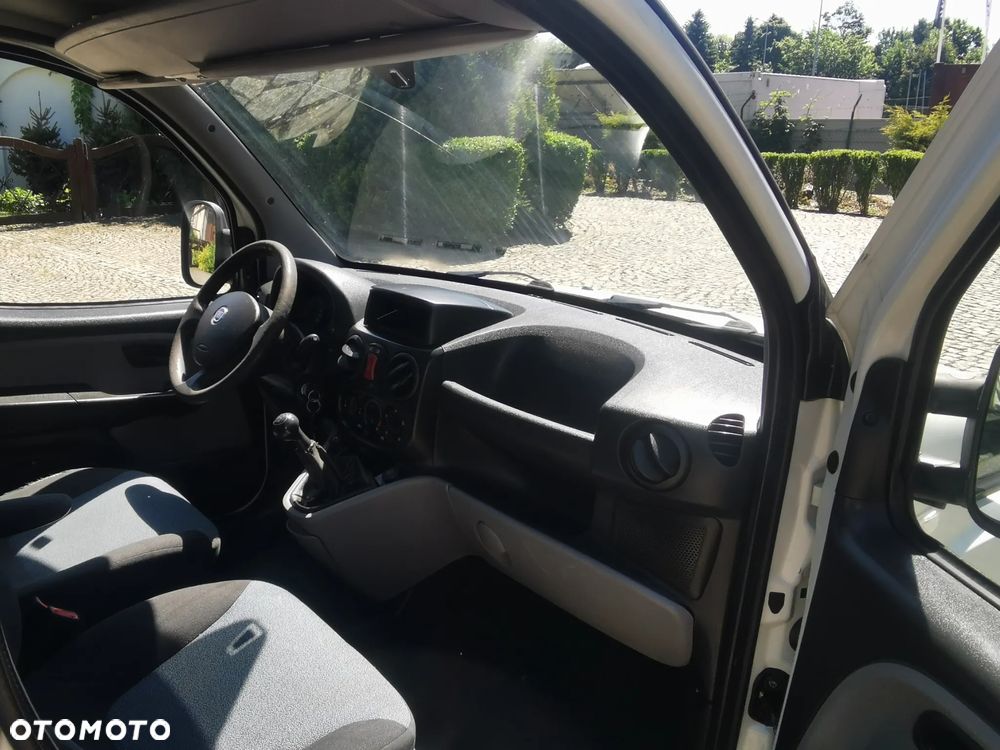 Fiat Doblo - 8