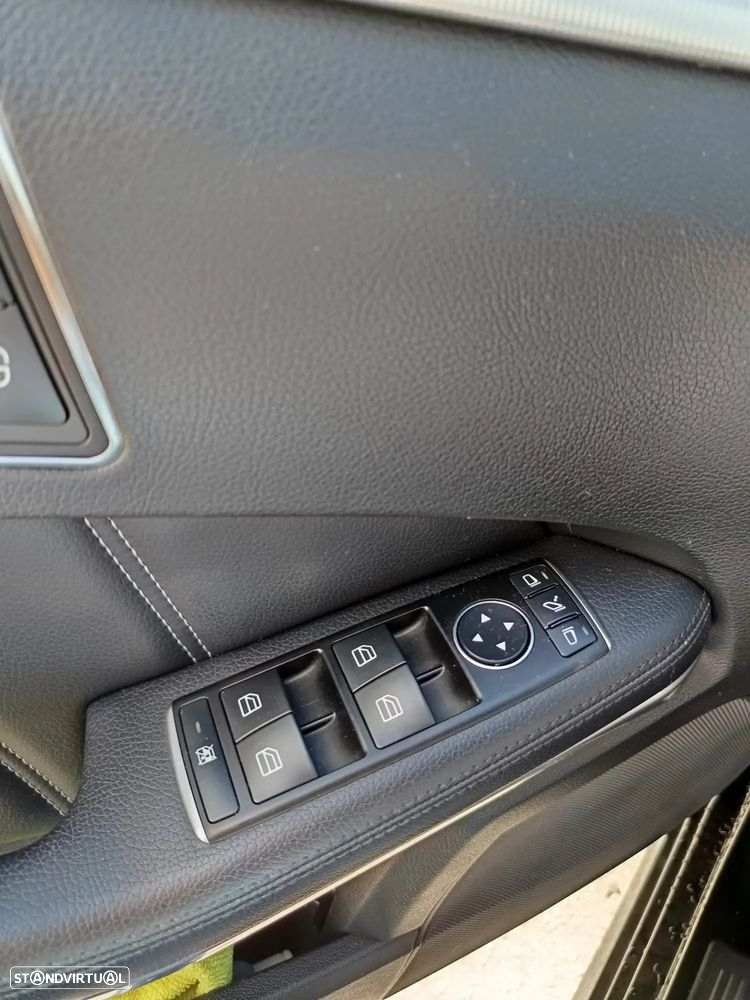 Mercedes-Benz E 220 BlueTEC BE Edition Auto. - 43