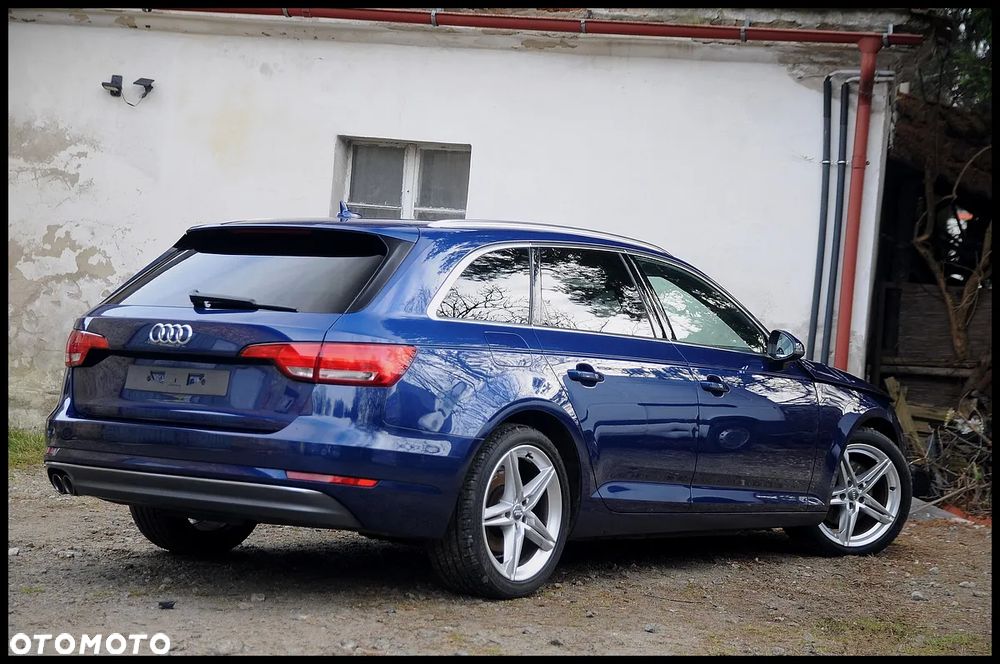 Audi A4 Avant - 19