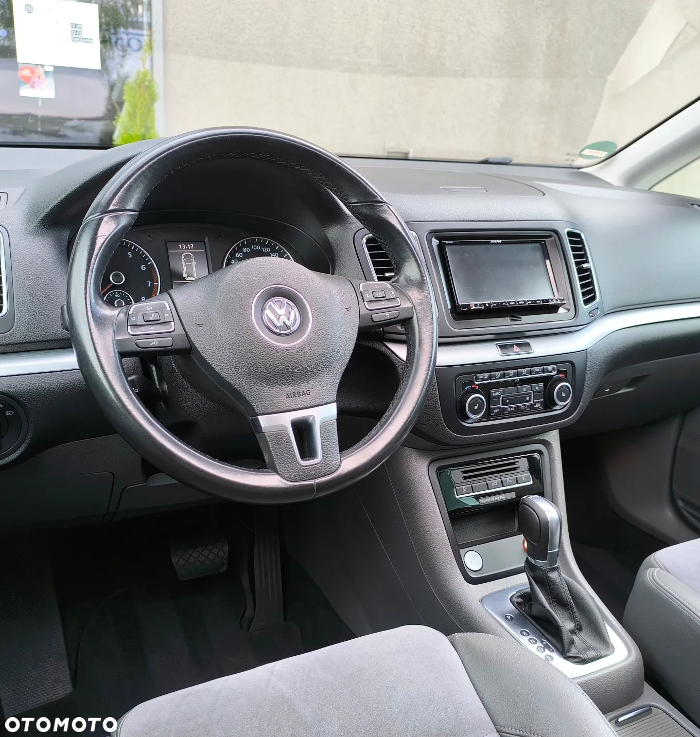 Volkswagen Sharan 2.0 TSI Highline DSG - 17