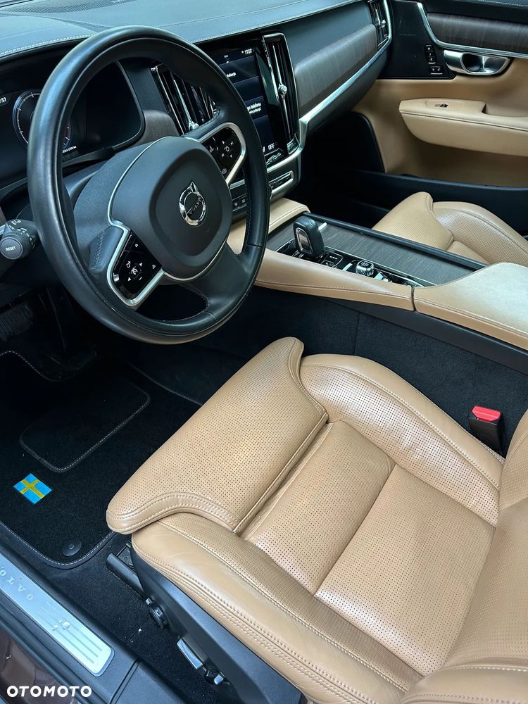 Volvo V90 B5 D AWD Momentum Pro - 6