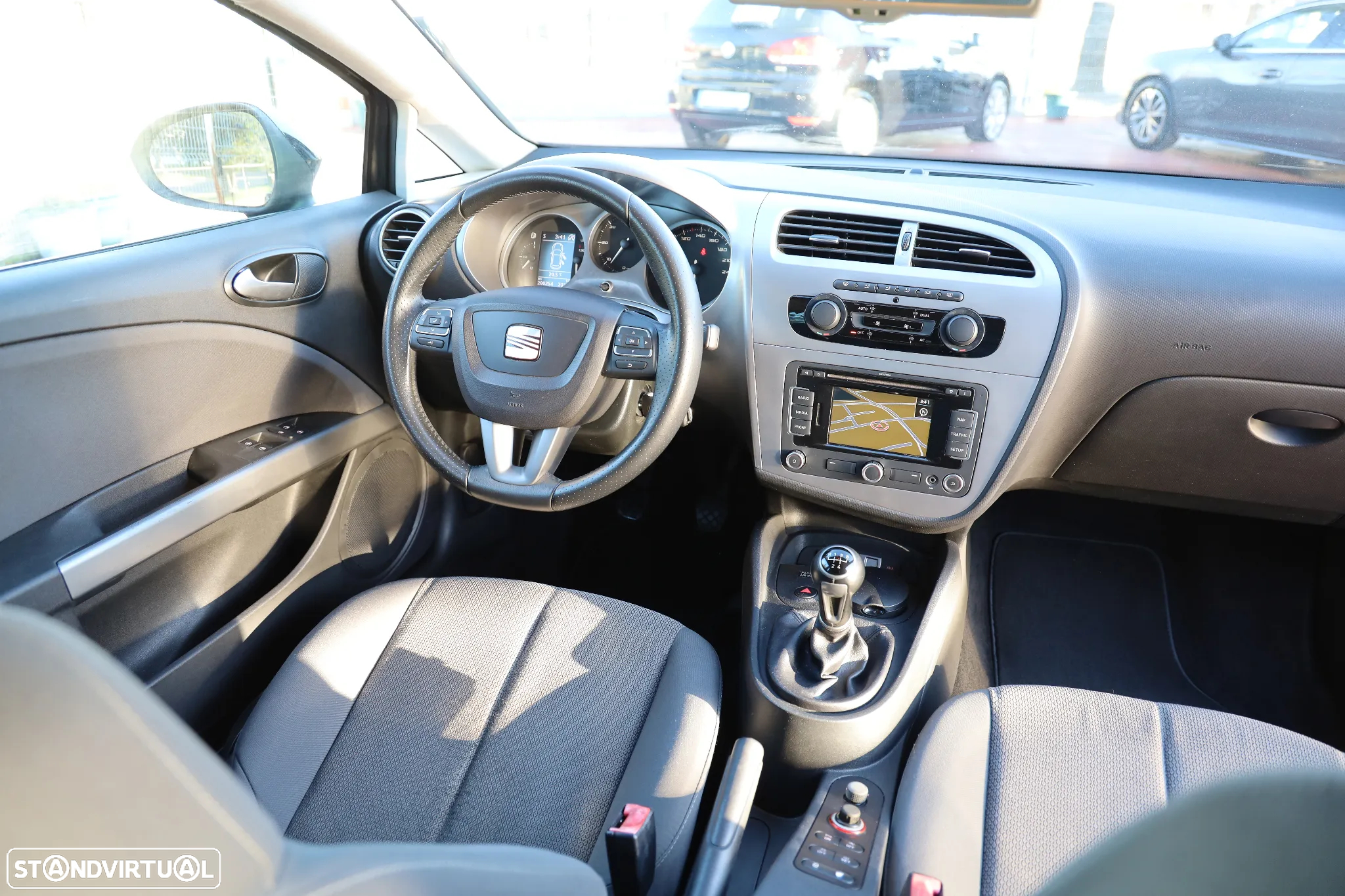 SEAT Leon 1.6 TDI Ecomotive Sport Start/Stop - 10