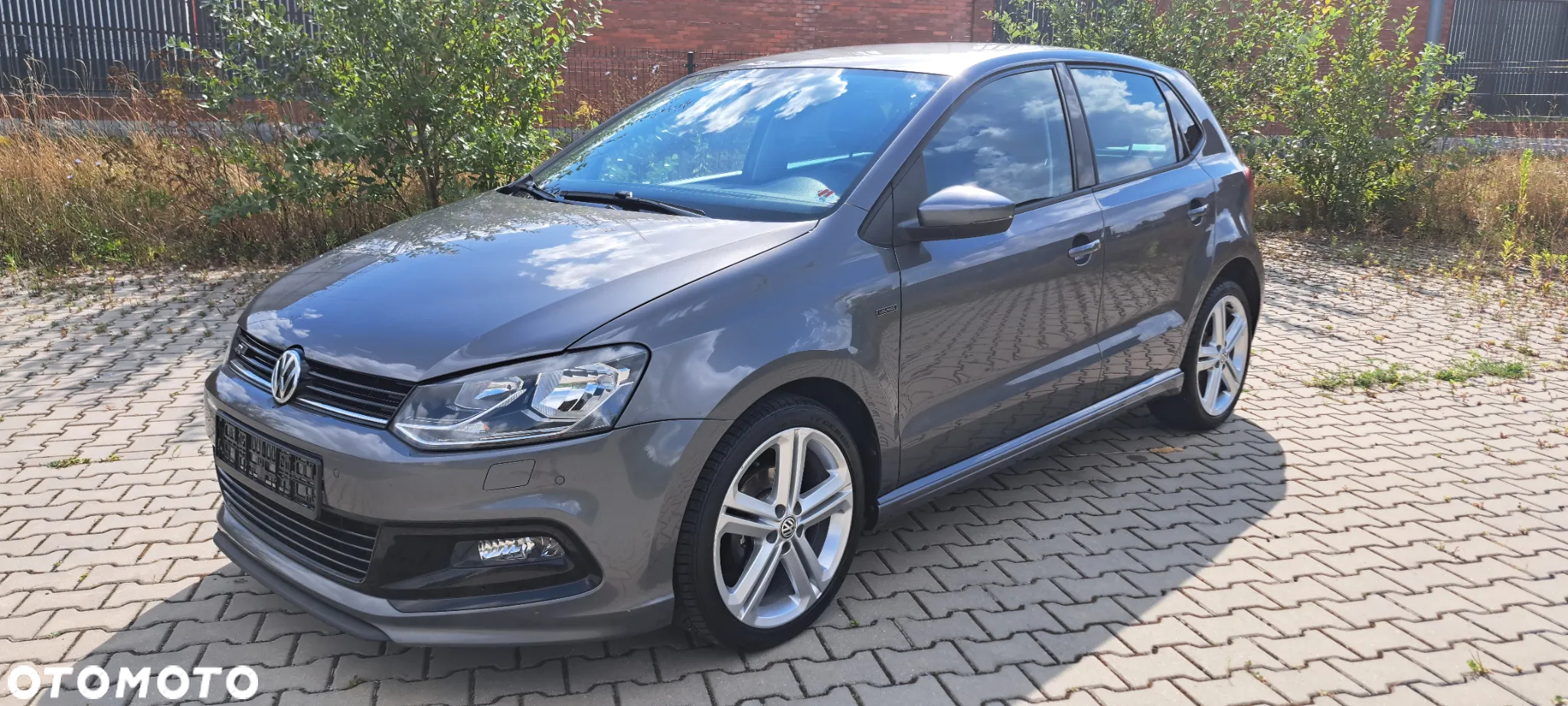 Volkswagen Polo 1.2 TSI Blue Motion Technology Lounge - 3