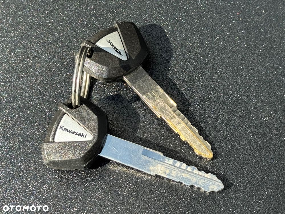 Kawasaki Versys 1000 - 25