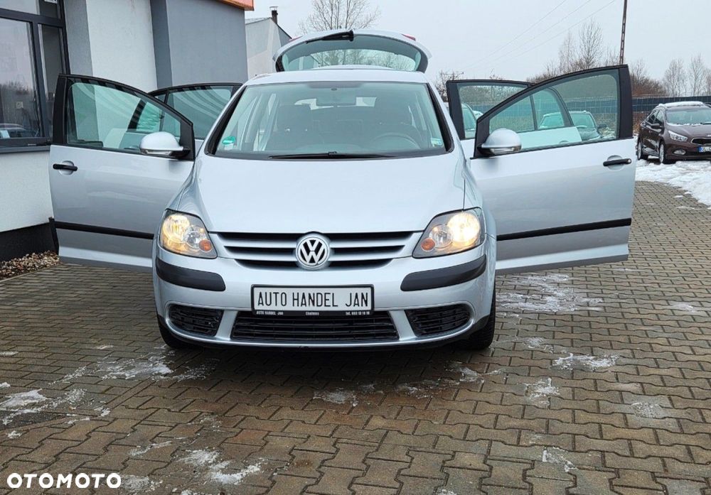 Volkswagen Golf Plus - 24