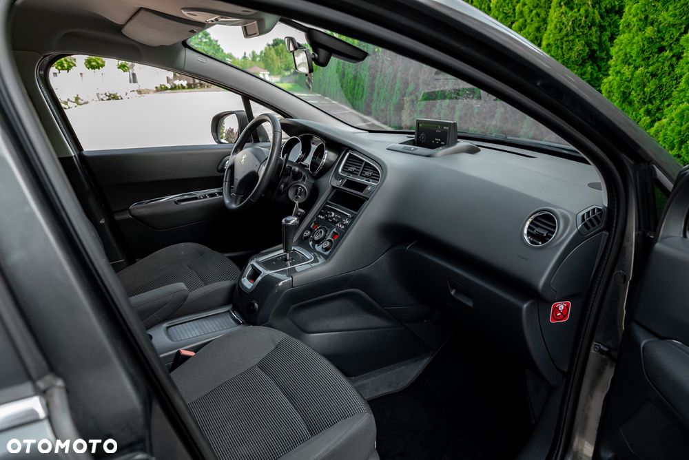 Peugeot 5008 e-HDI FAP 115 EGS6 Stop&Start Active - 20