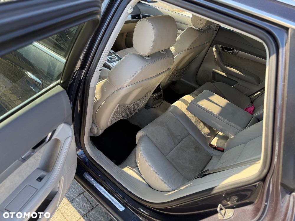 Audi A6 Avant 2.7 TDI DPF multitronic - 9