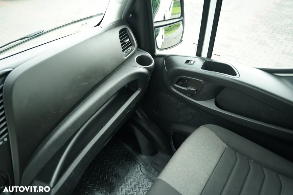 Iveco DAILY 35-160 / BASCULATOR DIN OȚEL / DUBLU / MANUAL / 3 LOCURI / EURO 6 - 32