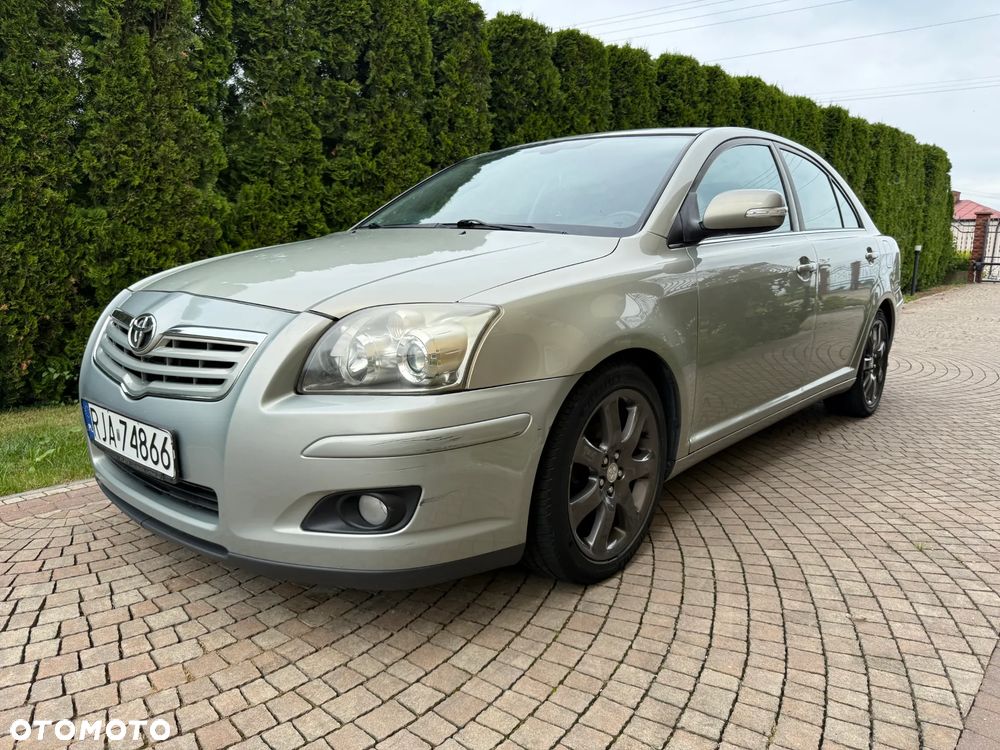 Toyota Avensis 1.8 VVT-i Sol - 3