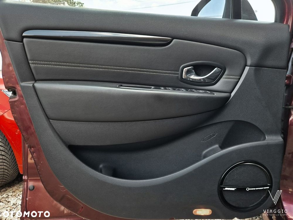 Renault Grand Scenic - 33