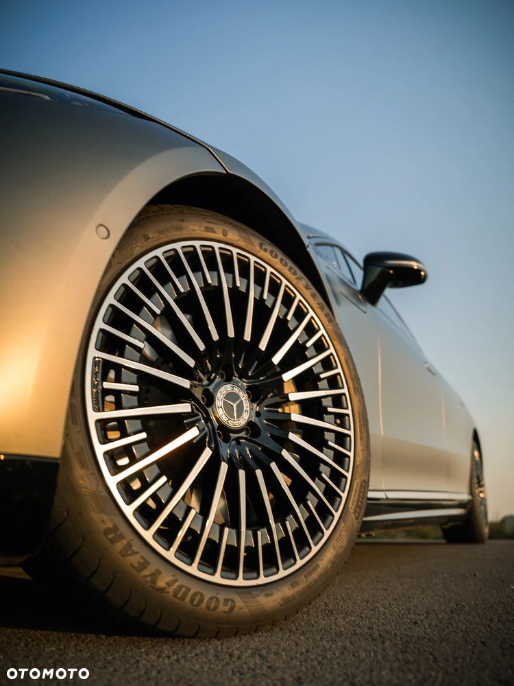 Mercedes-Benz EQS 580 107.8kWh 4-Matic Electric Art/AMG - 18