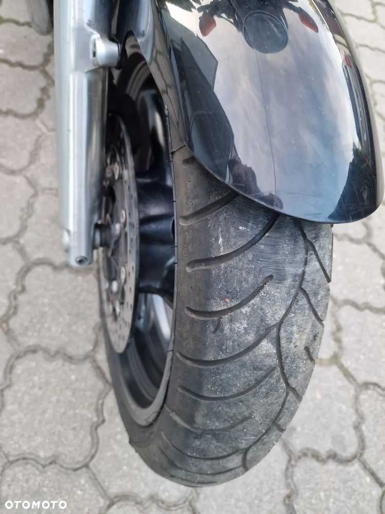 Yamaha XJR - 6