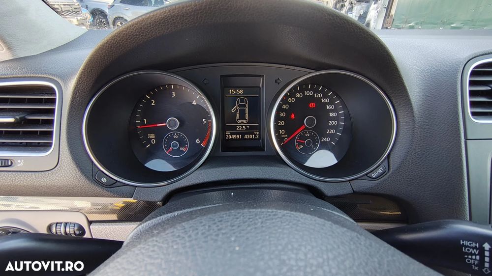 Volkswagen Golf 2.0 TDI Highline - 7