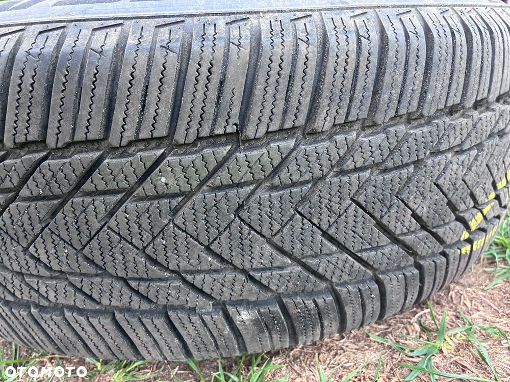 Alufelgi z oponami zimowymi 205/55 R16 - 14