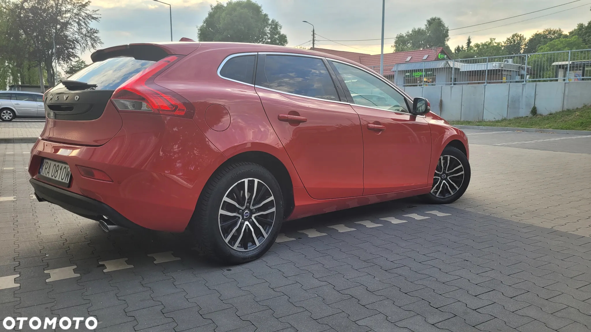 Volvo V40 - 15