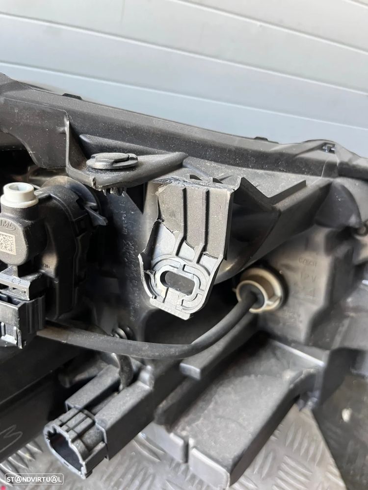 Optica Esquerda Nissan Qashqai  Ano 2022 Ref: 100-8D02F/HCR01102A00RL - 4