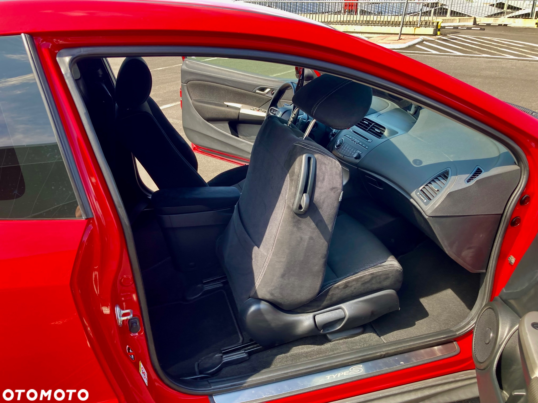 Honda Civic 1.8 LX Coupe - 22