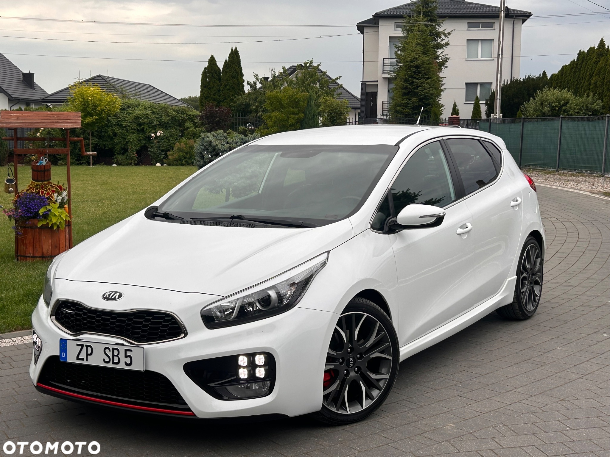 Kia Ceed 1.6 T-GDI GT-Track - 6
