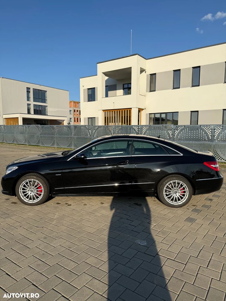 Mercedes-Benz E - 9