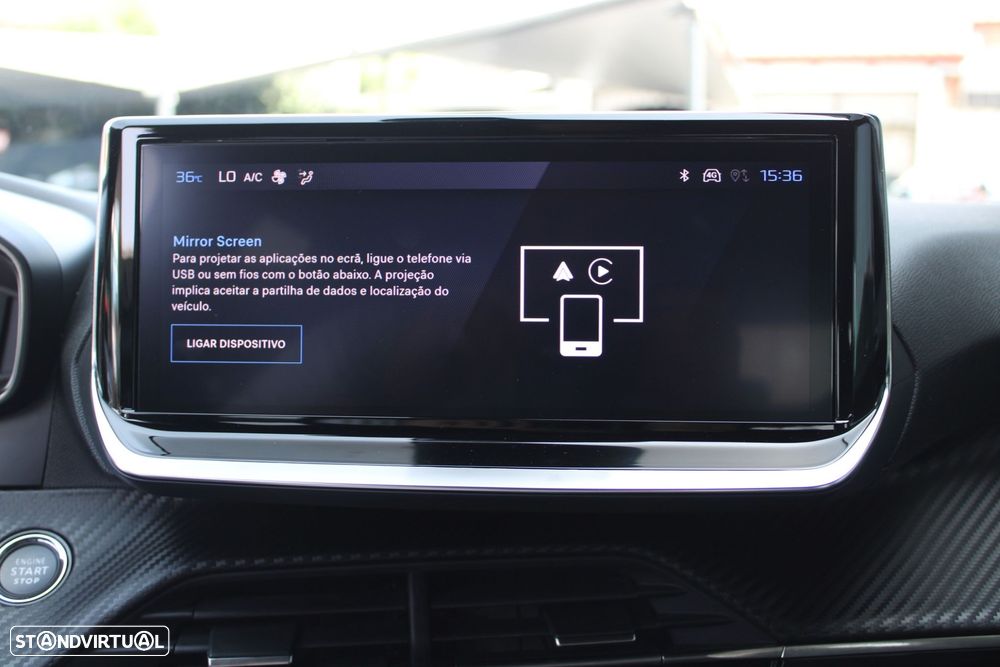 Peugeot 2008 1.2 PureTech Allure EAT8 - 15