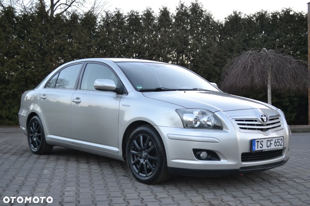 Toyota Avensis 2.0 VVT-i Executive - 11