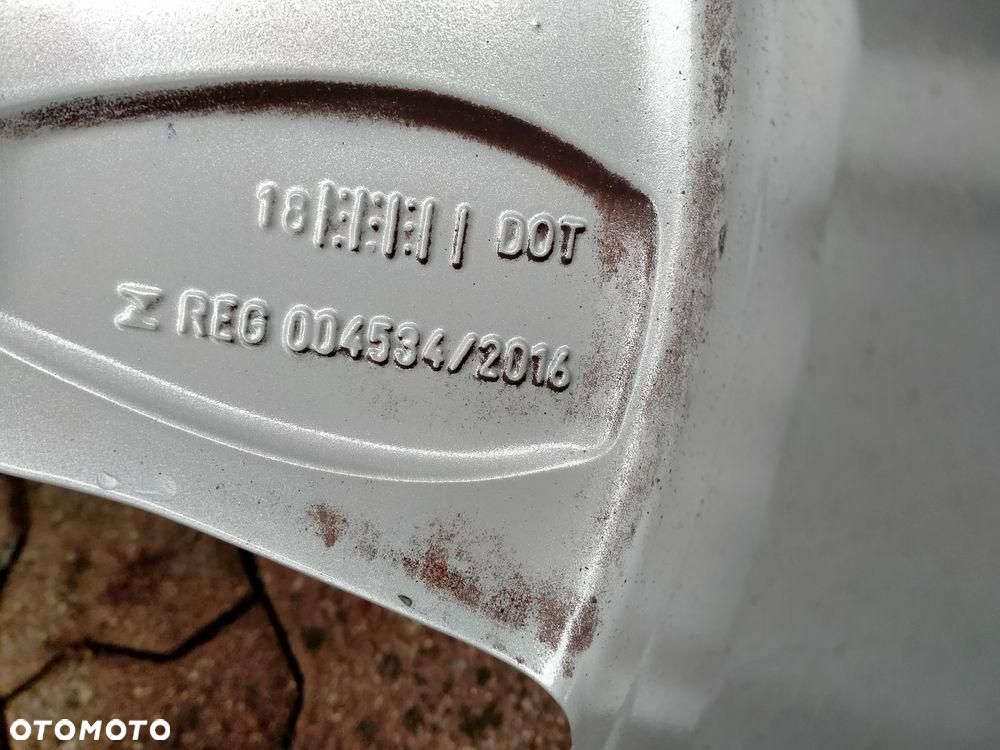 Audi Q5 80A Koła Felgi Z Oponami 235/55r19 - 4