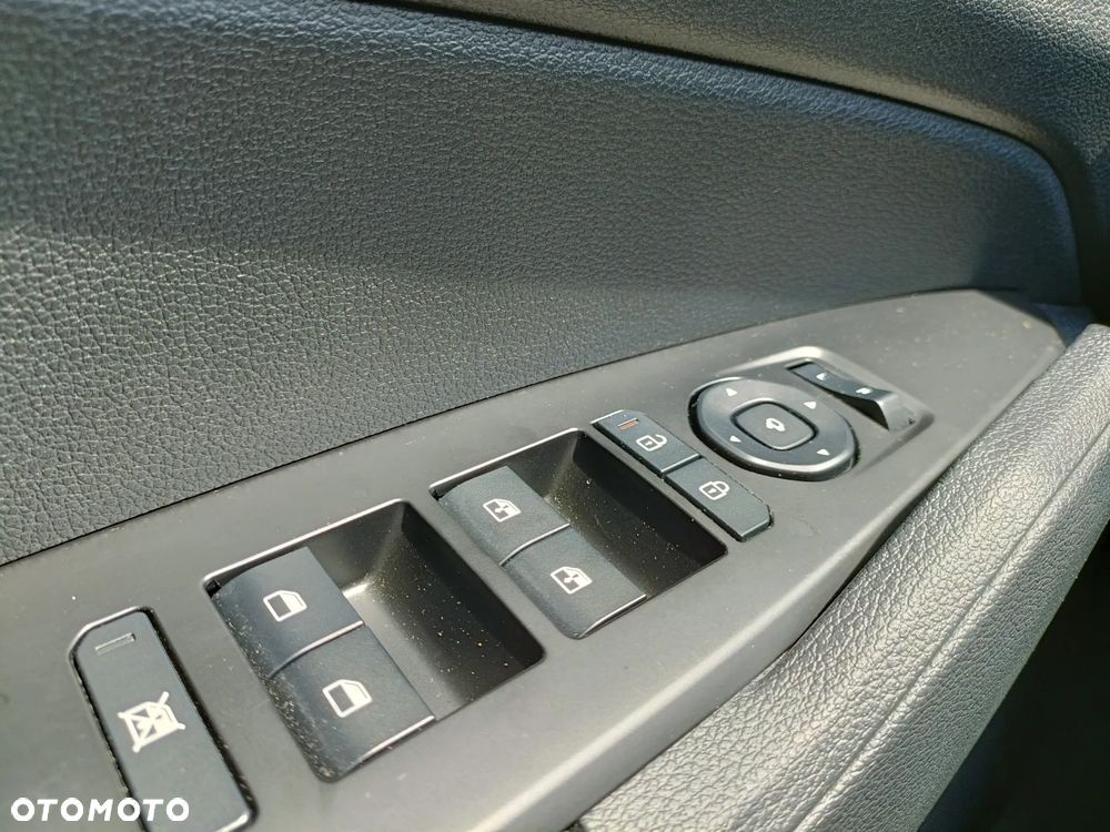 Kia Sportage 1.6 T-GDI Anniversary 2WD DCT - 23