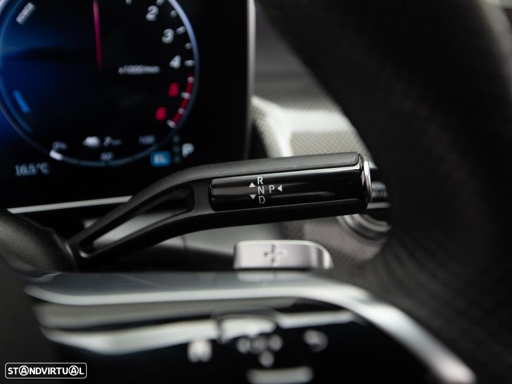 Mercedes-Benz GLC 300 de 4Matic - 26