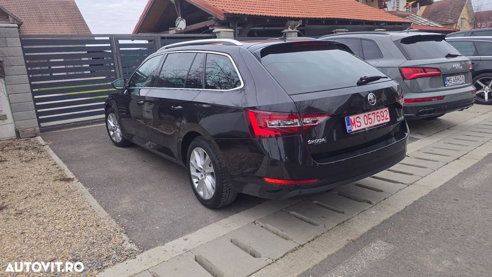 Skoda Superb 1.6 TDI DSG Style - 15