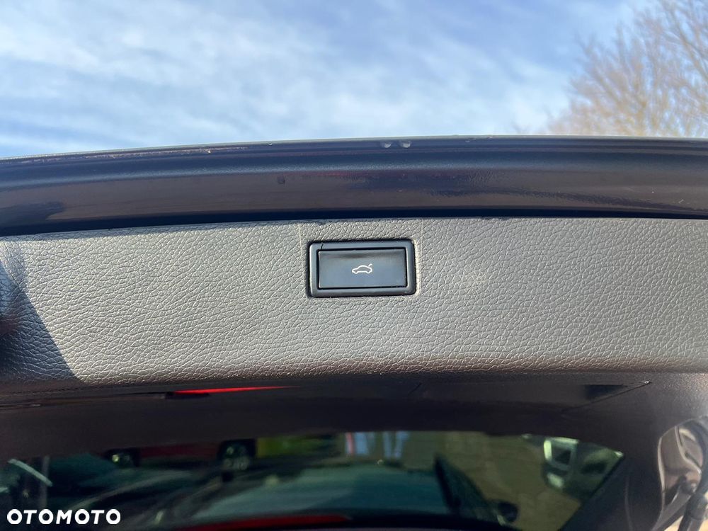 Volkswagen Passat 2.0 TDI Comfortline DSG - 4