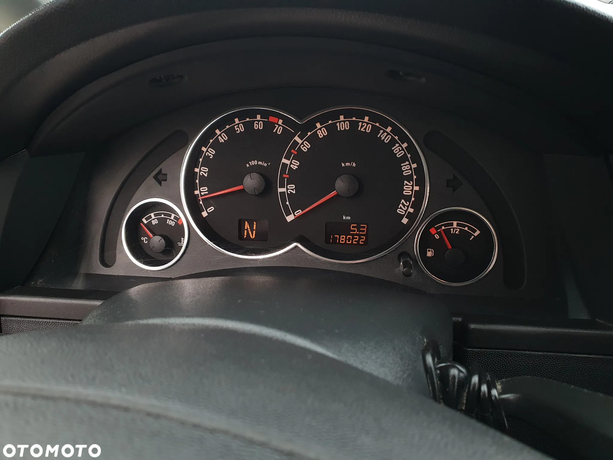 Opel Meriva 1.6 Cosmo MTA - 18