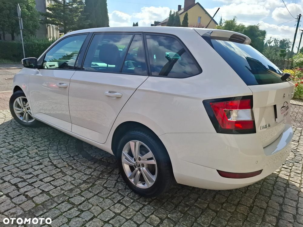 Skoda Fabia 1.0 TSI Ambition - 5
