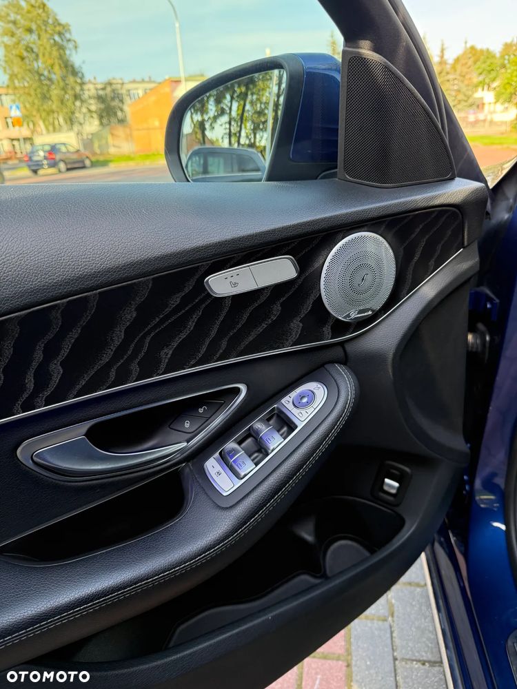 Mercedes-Benz Klasa C 300 d 4MATIC 9G-TRONIC - 3