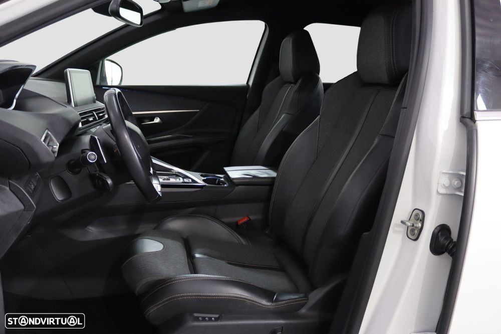 Peugeot 3008 1.2 PureTech Allure EAT6 - 10