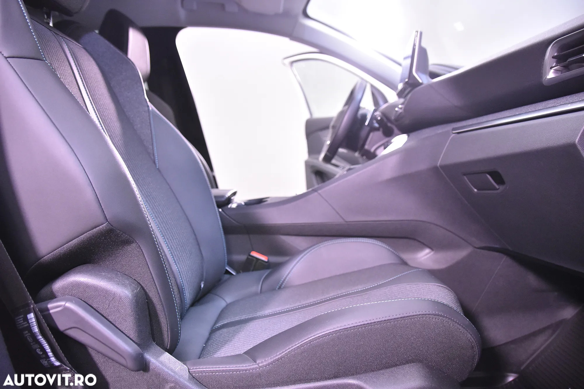 Peugeot 3008 - 11