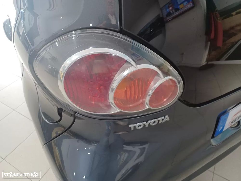 Toyota Aygo 1.0 Power Pack+AC+JLL - 27