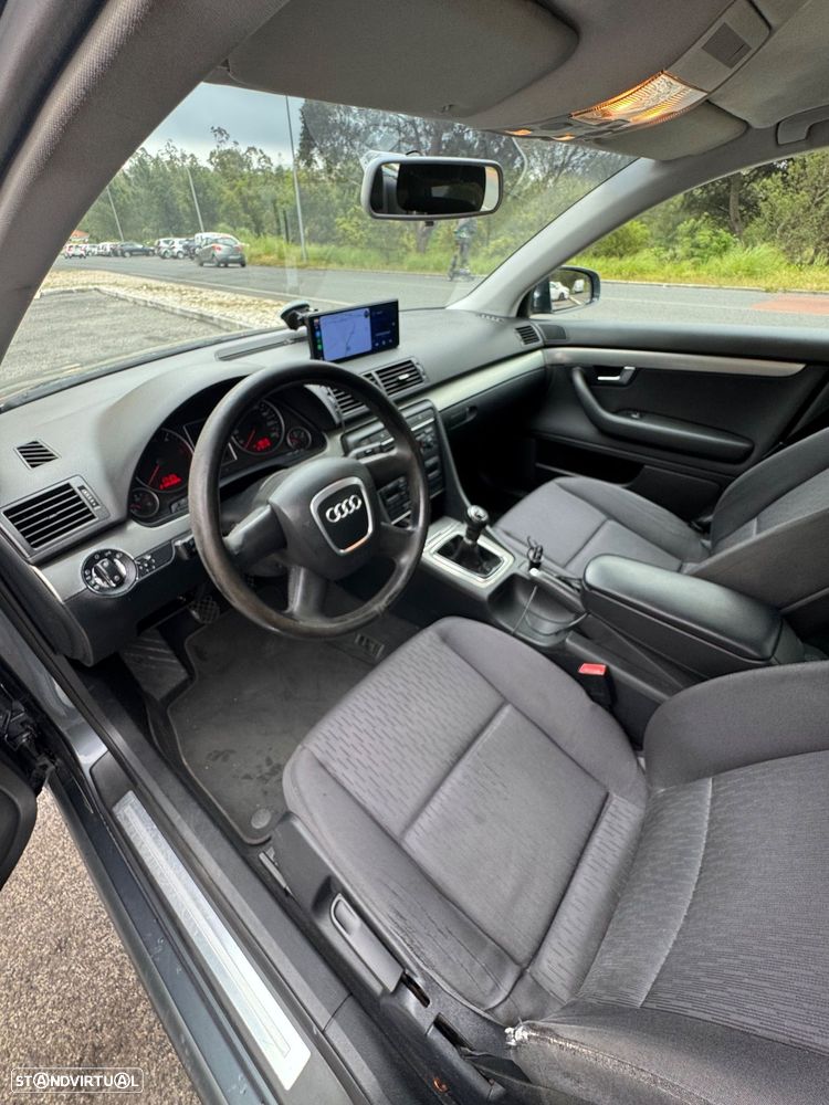 Audi A4 Avant 2.0 TDi - 9