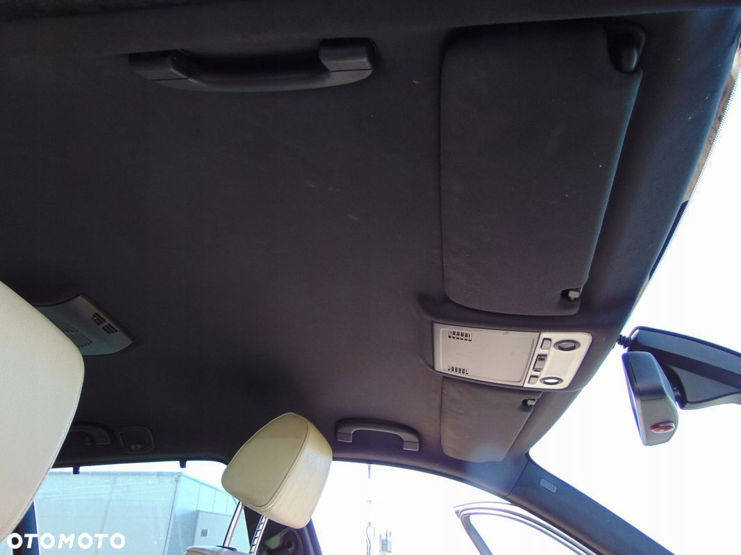 PODSUFITKA PODBITKA CZARNA KOMPLET MPAKIET BMW E91 - 1