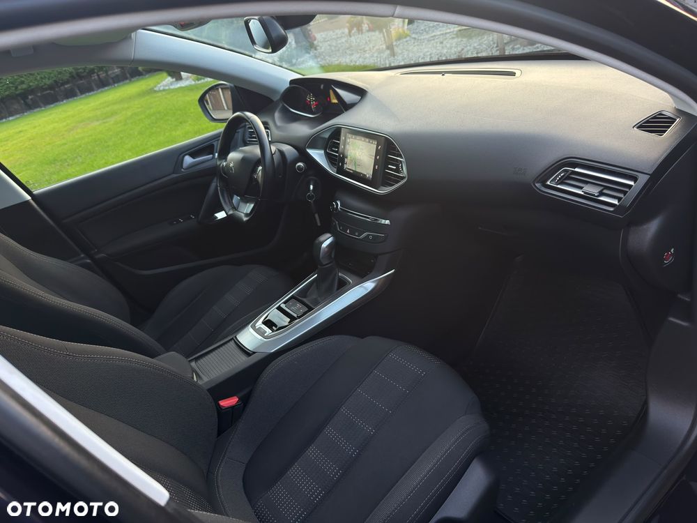 Peugeot 308 BlueHDi FAP 150 EAT6 Stop & Start Allure - 9