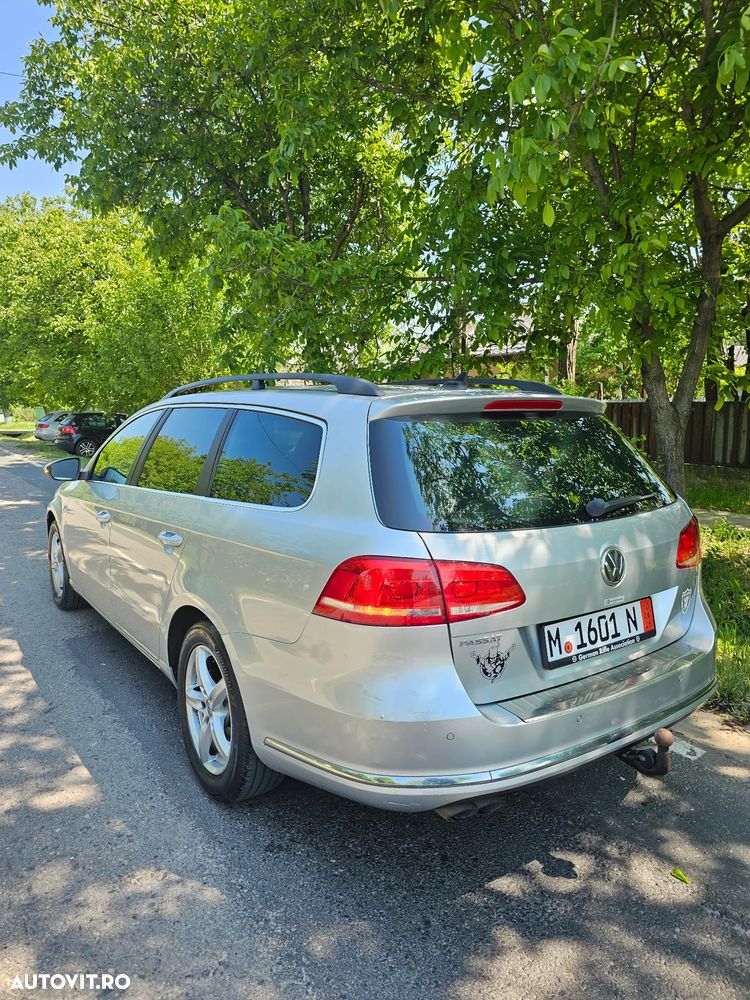 Volkswagen Passat 2.0 TDI DPF Highline - 4